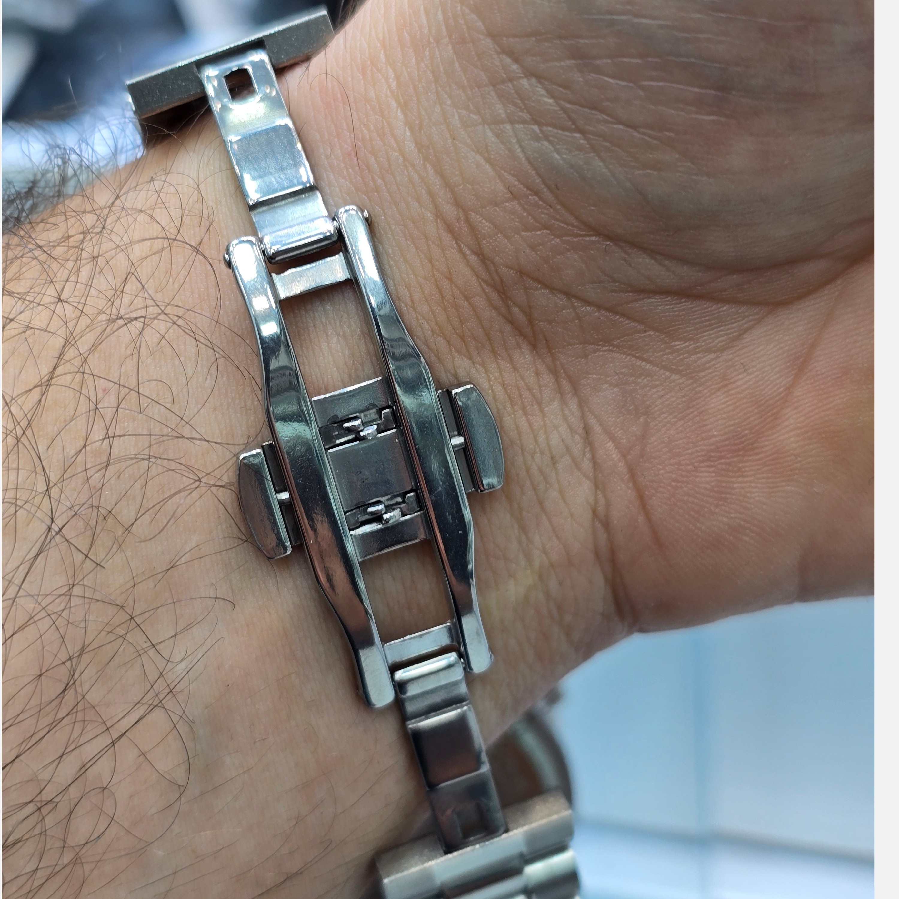 ساعت مچی مردانه سیتی زن موتور ژاپن