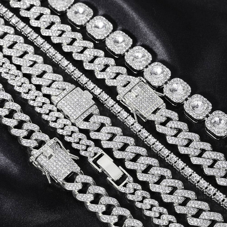 ست کارتیر فول نگین گردنبند و دستبند طرح چین فول chain در تنوع رنگ بالا درجه یک رنگ ثابت کد ki