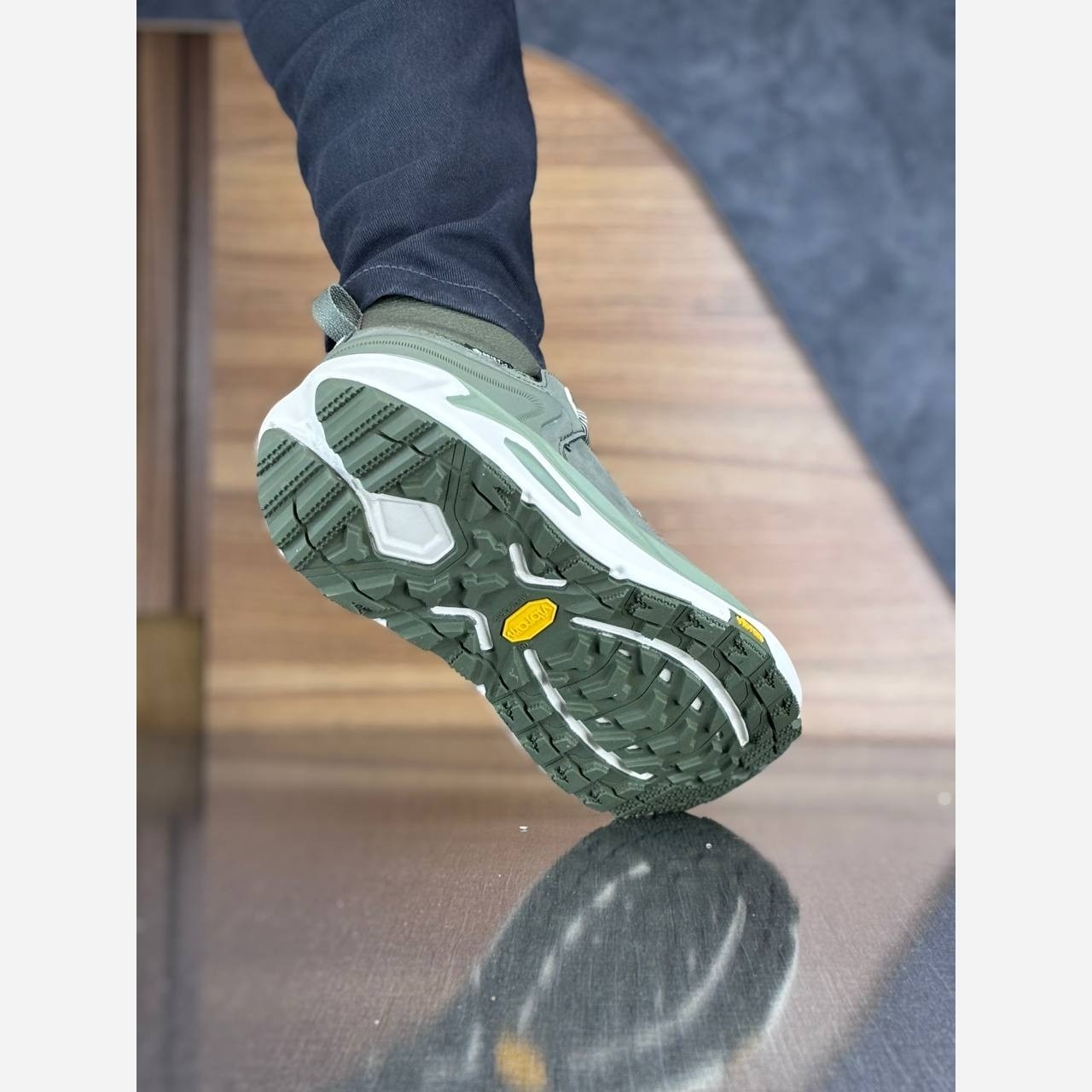 کفش تریل گورتکس مردانه هوکا مدل کاها 3 low